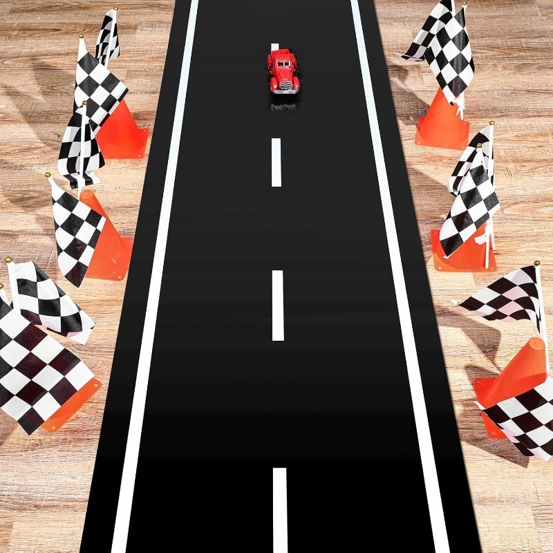 レースカー、レーストラック、テーブルランナー、レーシングパー - Christmas Table Runner のレビューと価格